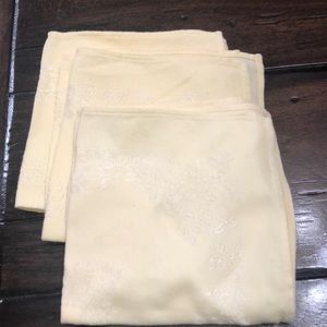 3 vintage napkins